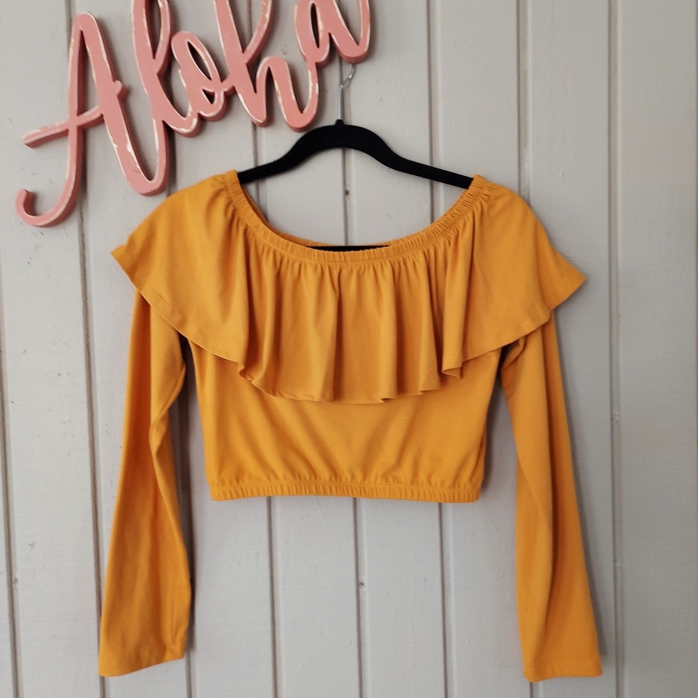 Off The Shoulder Long Sleeve Yellow Crop Top Size M